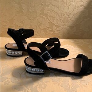 Steve Madden Black Pearl-Embellished Women's Sandals
